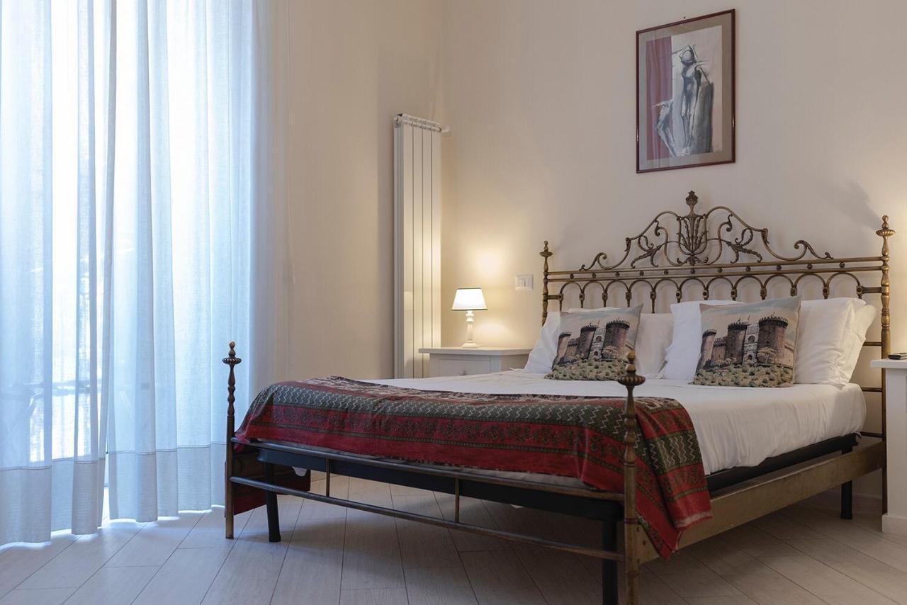 Bed and breakfast Domus Borbonica Nápoles