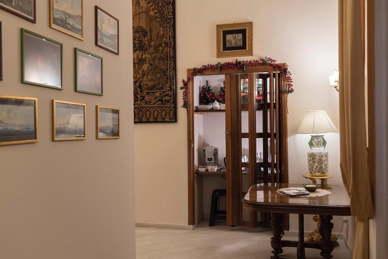 Domus Borbonica Bed and breakfast 3*