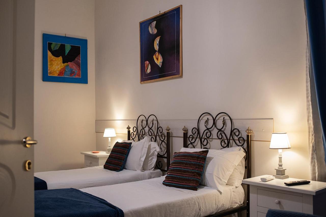 Bed and breakfast Domus Borbonica Nápoles