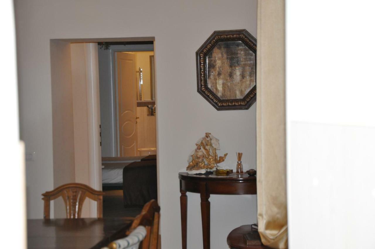 Domus Borbonica Bed & Breakfast