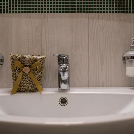 Domus Borbonica Bed & Breakfast Naples Exterior photo